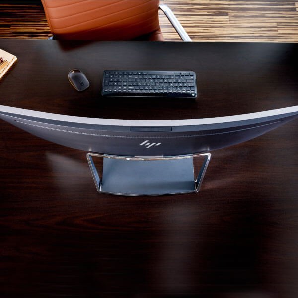 ELEGANT WORK SPACE